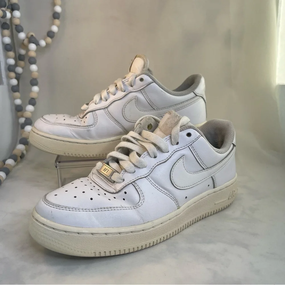 Nike Nike Air Force 1 Low White sneakers DD8959-100 Size 6 - Picture 8 of 8